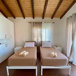 Tani\'S House